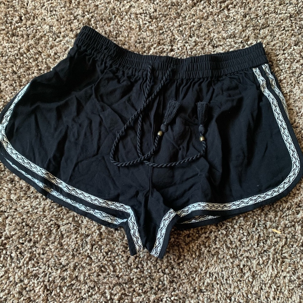 Flowey shorts